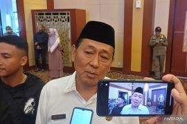 Disdik Kepri sebut bantuan seragam gratis SMA/SMK hanya satu pasang