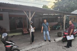 Polisi prarekonstruksi dugaan penganiayaan anak 10 tahun di Situbondo