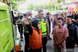 Puluhan truk melebihi tonase di Gowa ditilang Rp5juta perkendaraan