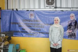 Desy dorong pemberdayaan perempuan lewat pelatihan produk lokal