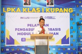 Kanwil Ditjenpas menggelar pelatihan pola asuh inklusif di LPKA Kupang