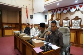 Dinas Perdagangan Kulon Progo beri keringanan retribusi pasar rakyat