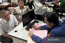 Penyidik limpahkan berkas kasus pemberi suap K3 dan Kabid Disnakertrans ke jaksa penuntut