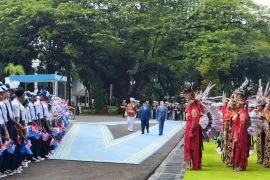 Presiden Prabowo terima kunjungan resmi PM Albanese di Istana Merdeka