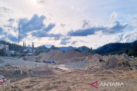 Warga minta tambang emas Kotanopan dibuka kembali, Bupati Saipullah berikan pemahaman