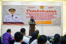 Pemkot Banjarbaru bekali pengetahuan dan keterampilan dasar bagi 25 CPNS