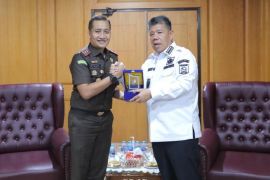 Gubernur minta Kejati Babel kawal semua proyek pembangunan daerah