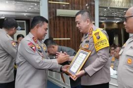 Kapolresta Deli Serdang : Penghargaan Kapolda jadi motivasi bekerja lebih baik