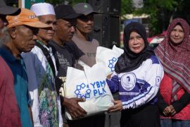 YBM PLN UID Kalselteng apresiasi pejuang nafkah di Banjarbaru