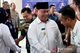 Bupati Kotim siap tarik ekskavator yang tidak difungsikan di kecamatan