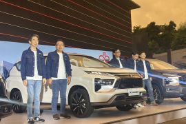 Mitsubishi luncurkan Xpander dan Xpander Cross terbaru keluaran 2025