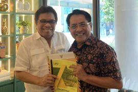 Pemkab Padang Pariaman minta bantuan DPR RI perbaiki jembatan ambruk