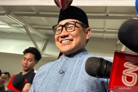 Politik, dari PDI P dukung program Prabowo hingga Cak Imin di Pelantikan Paus
