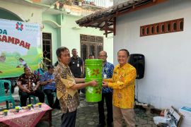 Pemkot Magelang buat program "Pemuda Sekolah Sampah"