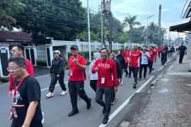 Kepala daerah PDIP jalan santai di hari ketiga pembekalan