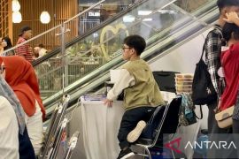 Imigrasi Kepri libatkan penyandang disabilitas dalam pelayanan paspor di Batam