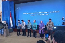 Pemkab Tabalong raih empat penghargaan dari KPID Kalsel
