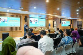 Menekraf sebut pentingnya literasi sebagai modal kreativitas