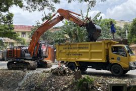 Atasi banjir, DPUPR siapkan rehabilitasi turap permanen di kali Gili