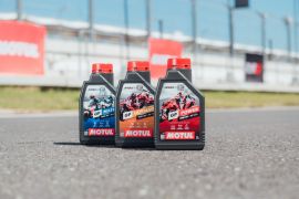 Motul hadirkan Motul GP Series, pelumas mesin berlisensi MotoGP