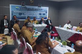 20 pejabat tinggi Pemkab Tambrauw ikut evaluasi dan uji kompetensi