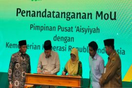 Wamenkop lakukan MoU penguatan koperasi dengan PP Aisyiyah