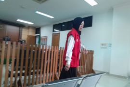 Paspampres  gadungan coba tipu istri Mendes dituntut penjara 2,5 tahun