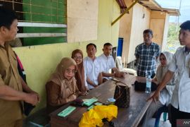 DKP Provinsi Gorontalo tarik PAD dari Pelabuhan Perikanan Inengo