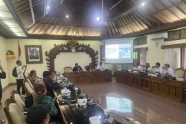 DPRD minta PLN ganti kerugian warga saat mati listrik se-Bali