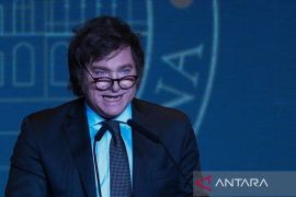 Guillermo Francos mundur sebagai PM Argentina, digantikan jubir Presiden Milei