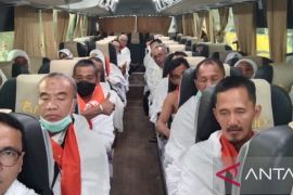 215 calon haji asal Bangka diberangkatkan ke Makkah