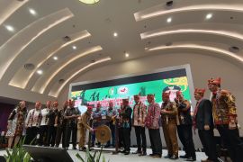 ICDN dorong pemerintah meningkatkan SDM Suku Dayak