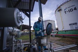 Harga minyak mentah RI Agustus turun jadi 66,07 dolar AS per barel