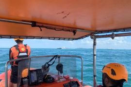 Tim SAR gabungan evakuasi 30 korban kapal tenggelam di perairan Horsburgh