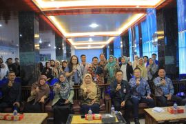 Bank Mestika beri edukasi keuangan pada mahasiswa Universitas Royal Kisaran