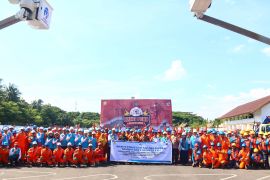 PLN gelar apel pembukaan Bakti PDKB di Bantaeng