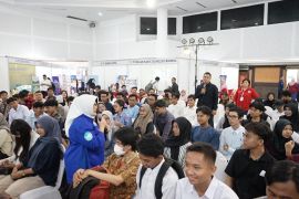 Pemkot Surabaya kurangi pengangguran lewat bursa kerja