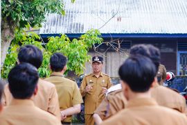 Wabup HSS apreasiasi dedikasi dan semangat kerja ASN Diskominfo