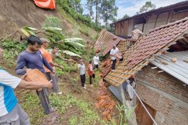 BPBD imbau warga Ponorogo waspadai cuaca ekstrem sepekan ke depan