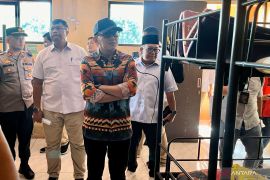 Menteri Karding: PMI jangan sampai diberi fasilitas tak manusiawi