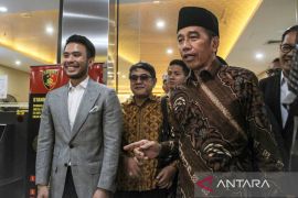 Polri tunggu hasil pemeriksaan laboratorium forensik ijazah Jokowi