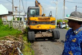 Wali Kota Madiun pimpin penanganan sampah di aliran sungai
