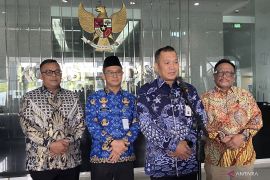 Pansel KY cari figur calon komisioner seperti "malaikat"