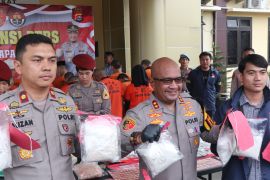 Polres Serang gagalkan penyelundupan 3 kg sabu ke NTB