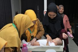 Pengukuran balita untuk cegah stunting di Singkawang