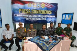 Dua ABK terdampar di Pulau Nusa Barong segera dipulangkan