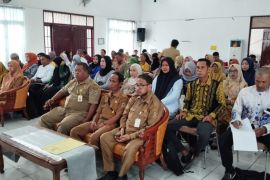 Diskop Kalsel tingkatkan kapasitas pengurus koperasi terkait taat kelola