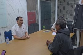 Polisi tangkap dua pencuri ponsel di Bandara Soekarno Hatta