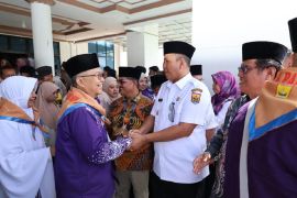 Pemkot Pariaman minta JCH jaga kesehatan hadapi cuaca panas ekstrem