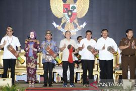 Gelar kunker ke Kalteng, Menko Pangan sebut Koperasi Merah Putih jawab keresahan masyarakat